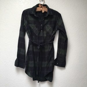 Blue and Green Maternity flannel XS